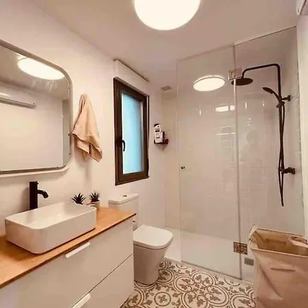 Apartamento De Lujo En 阿罗萨新镇
